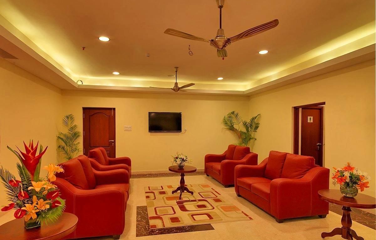 Dhanunjayas Luxury Hotel Hosur Exterior photo